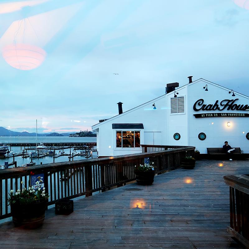 Dinner at San Francisco's Fishermans Wharf: Time to socialize and reflect on an amazing day (photo: Deema Kharuf)