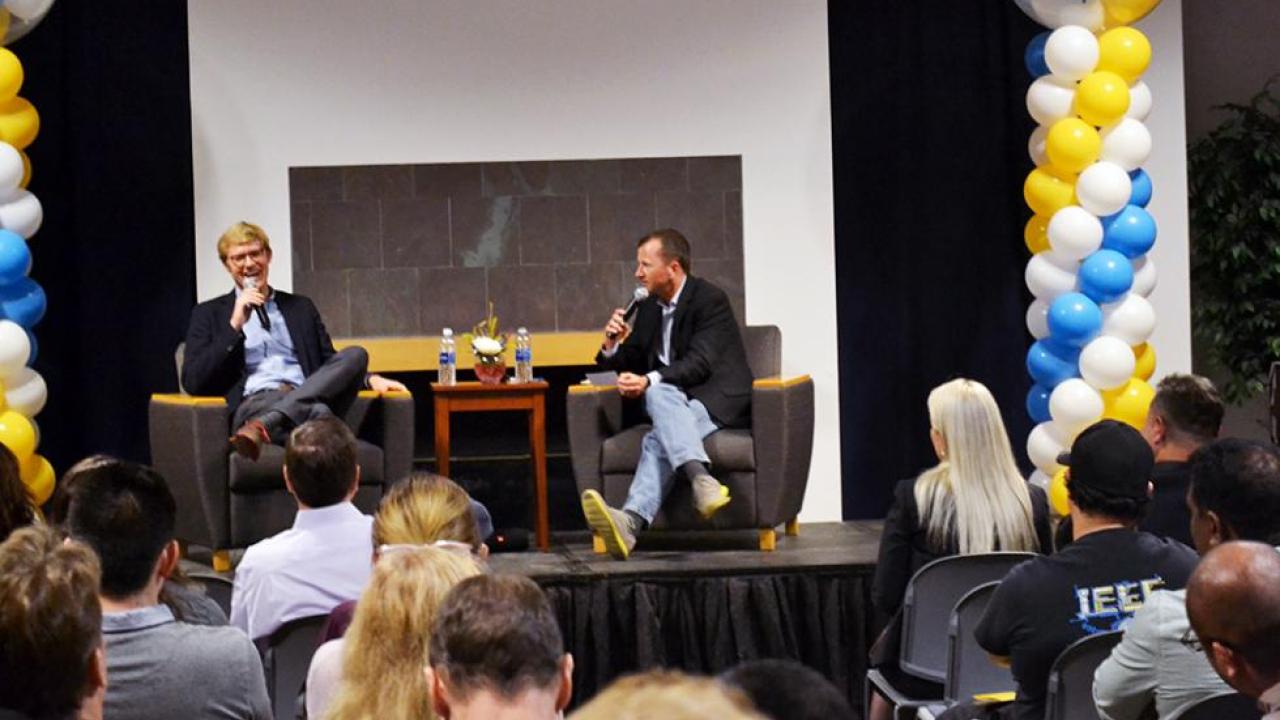 UC Davis alumni and entrepreneurs David Hahn (left) and Chris Soderquist share insights and experiences at the 2017/18 Big Bang! Business Competition kickoff.