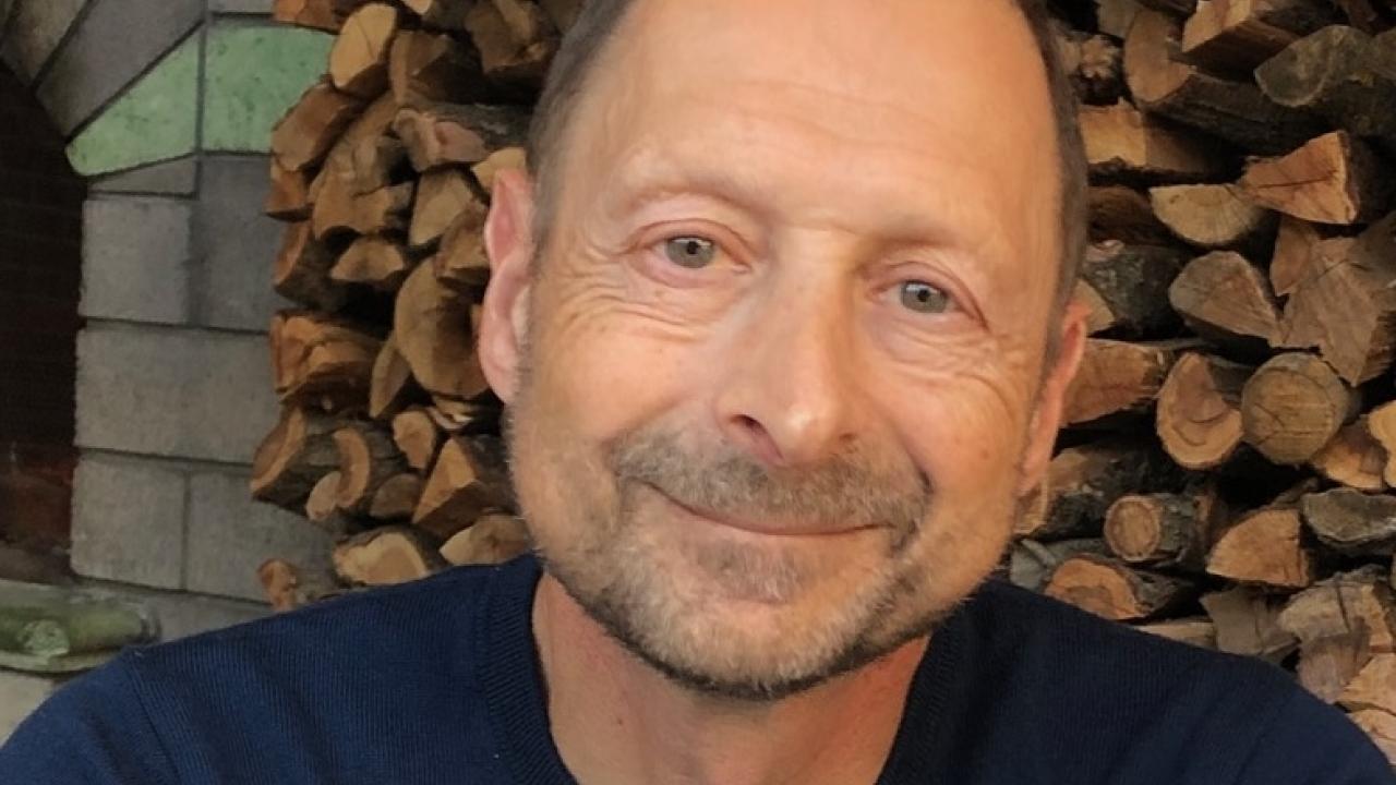 Tony Simon